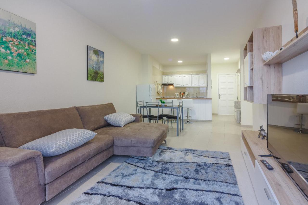 פוארטו דה סנטיאגו Seguro Spacious Apartment With Roomy Terrace מראה חיצוני תמונה