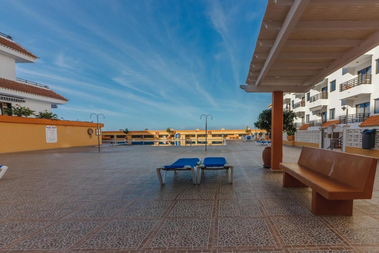 פוארטו דה סנטיאגו Seguro Spacious Apartment With Roomy Terrace מראה חיצוני תמונה