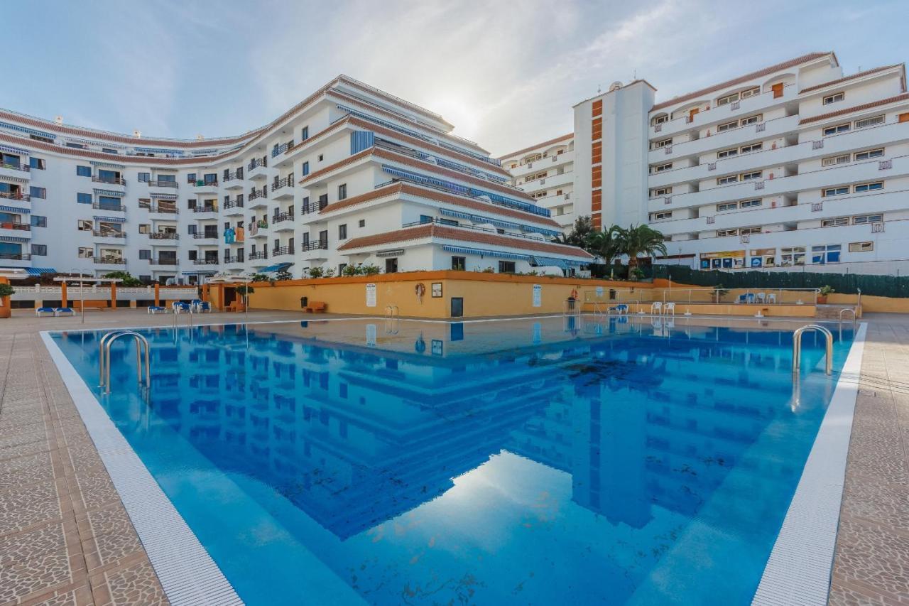פוארטו דה סנטיאגו Seguro Spacious Apartment With Roomy Terrace מראה חיצוני תמונה